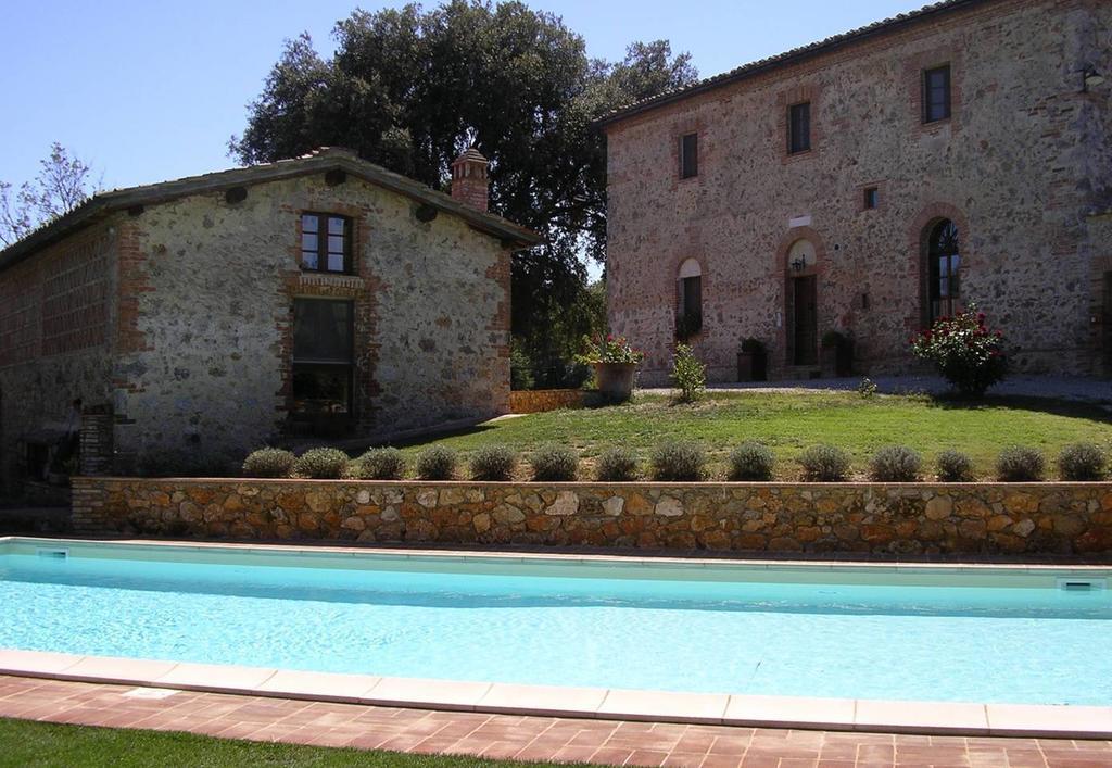 Agriturismo Tre Madonne Монтериджоні Номер фото