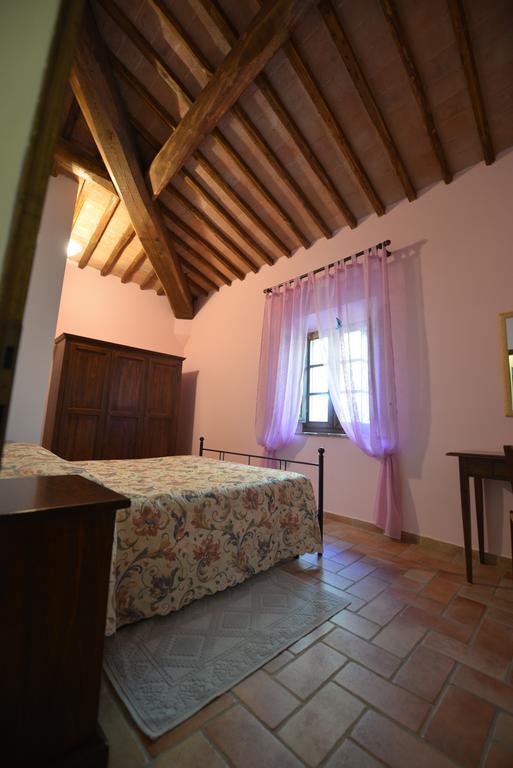 Agriturismo Tre Madonne Монтериджоні Екстер'єр фото