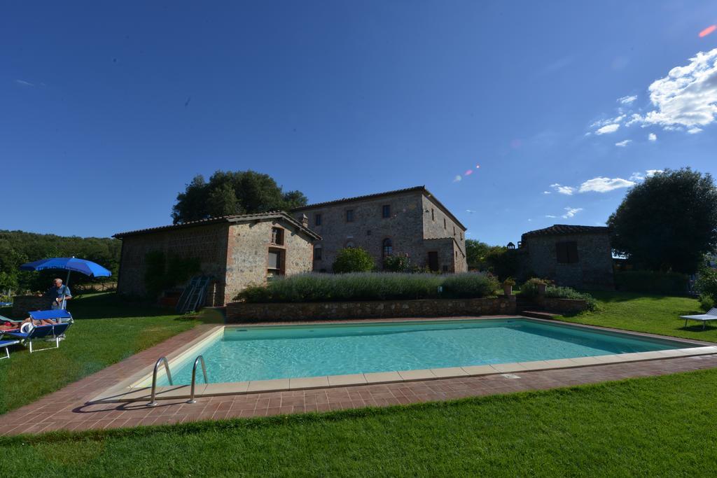 Agriturismo Tre Madonne Монтериджоні Екстер'єр фото